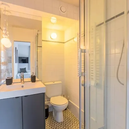 Proche Universite Catholique & Centre-ville דירה ליל